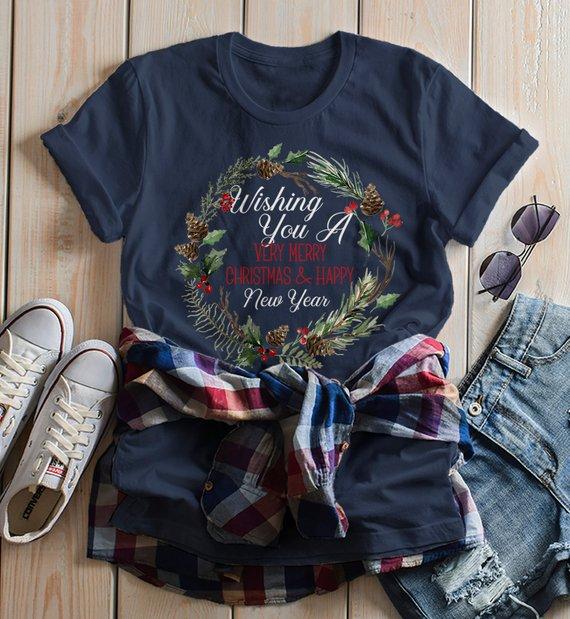 Women's Wishing You Merry Christmas T-Shirt Xmas Wreath Shirts Beautiful Graphic Tee-Shirts By Sarah